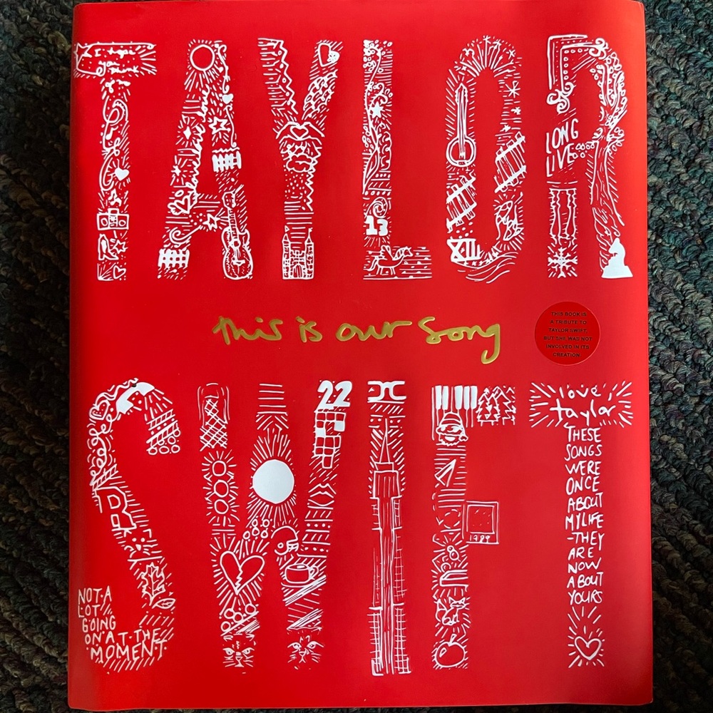 Taylor Swift Fan Book
